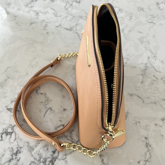 Steve Madden crossbody bag gold chain - Picture 8 of 9